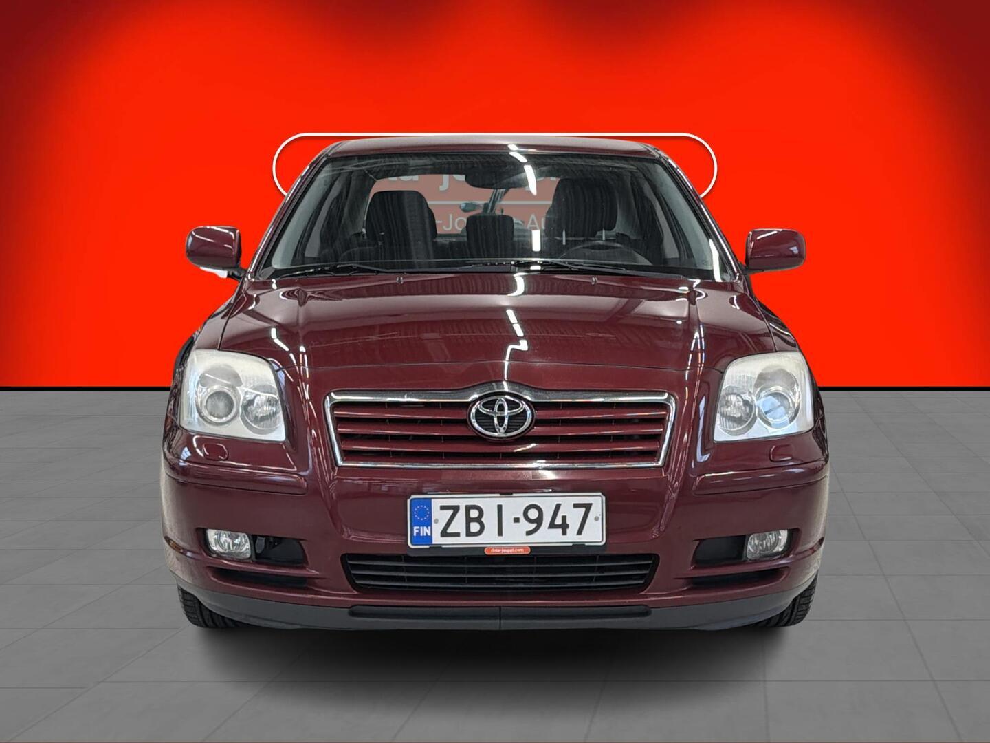 TOYOTA Avensis 2005
