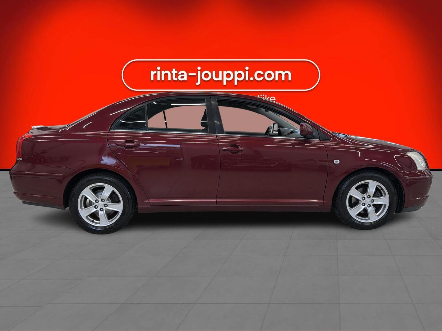 TOYOTA Avensis 2005
