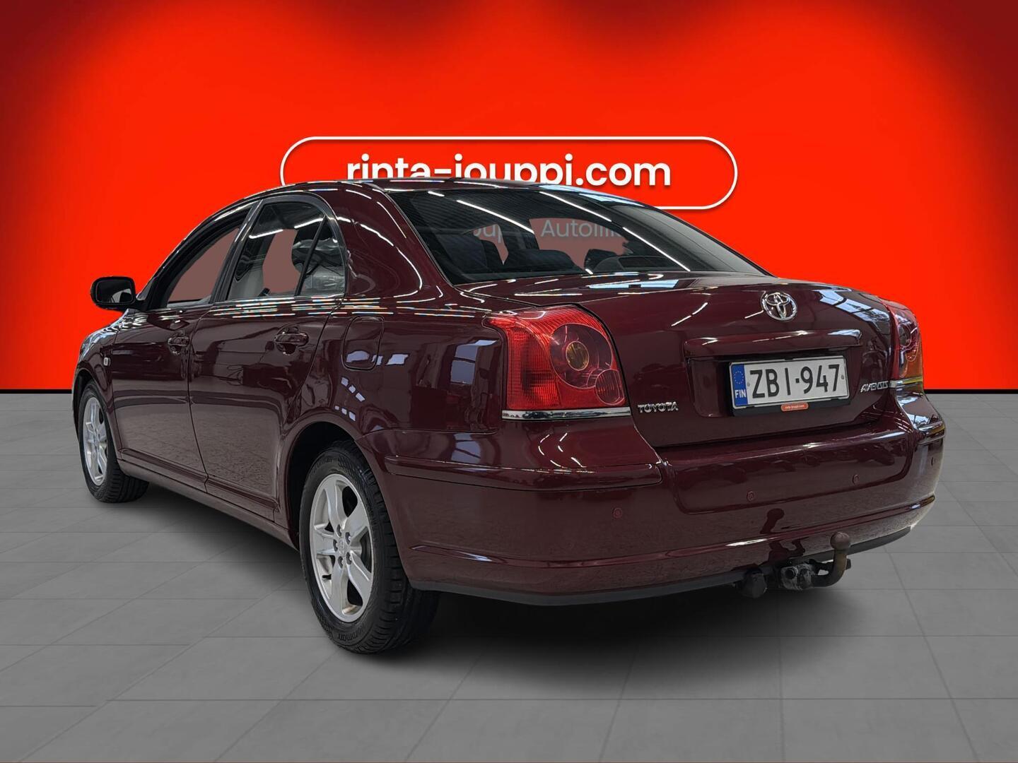 TOYOTA Avensis 2005