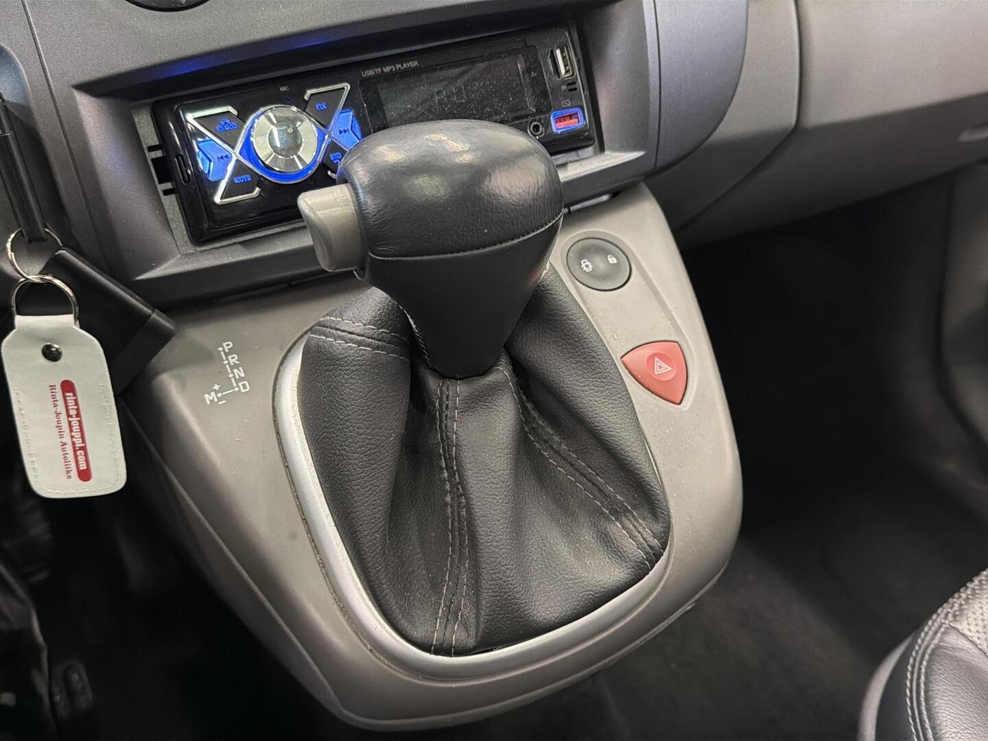 RENAULT Scenic 2004