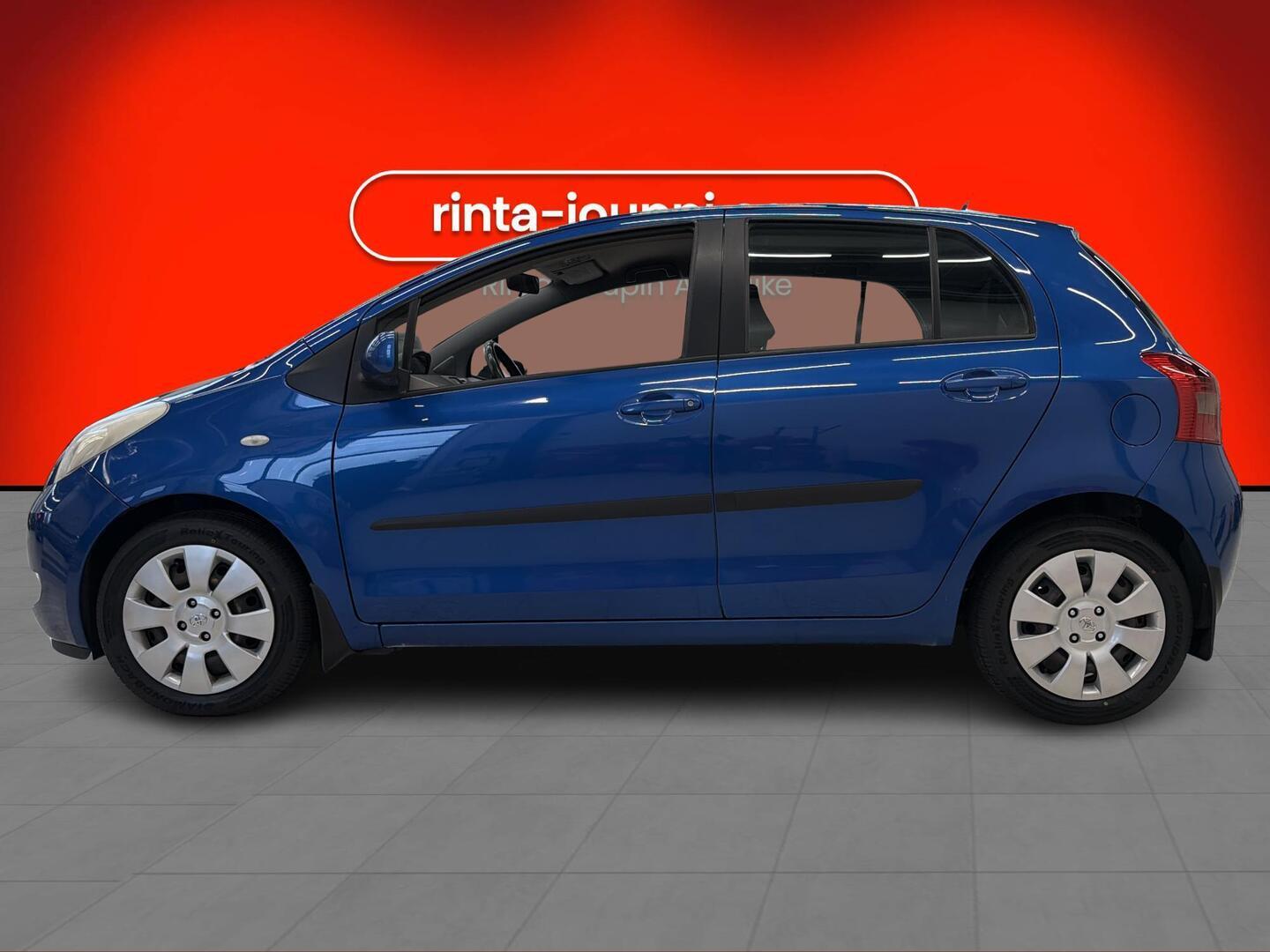 TOYOTA Yaris 2006