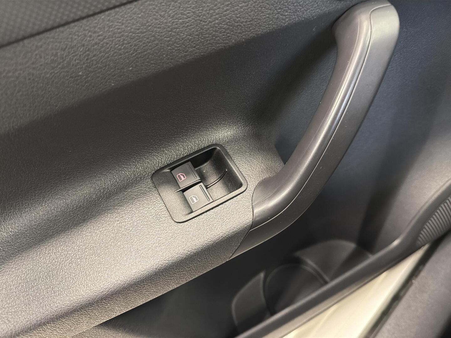 VOLKSWAGEN Caddy 2015