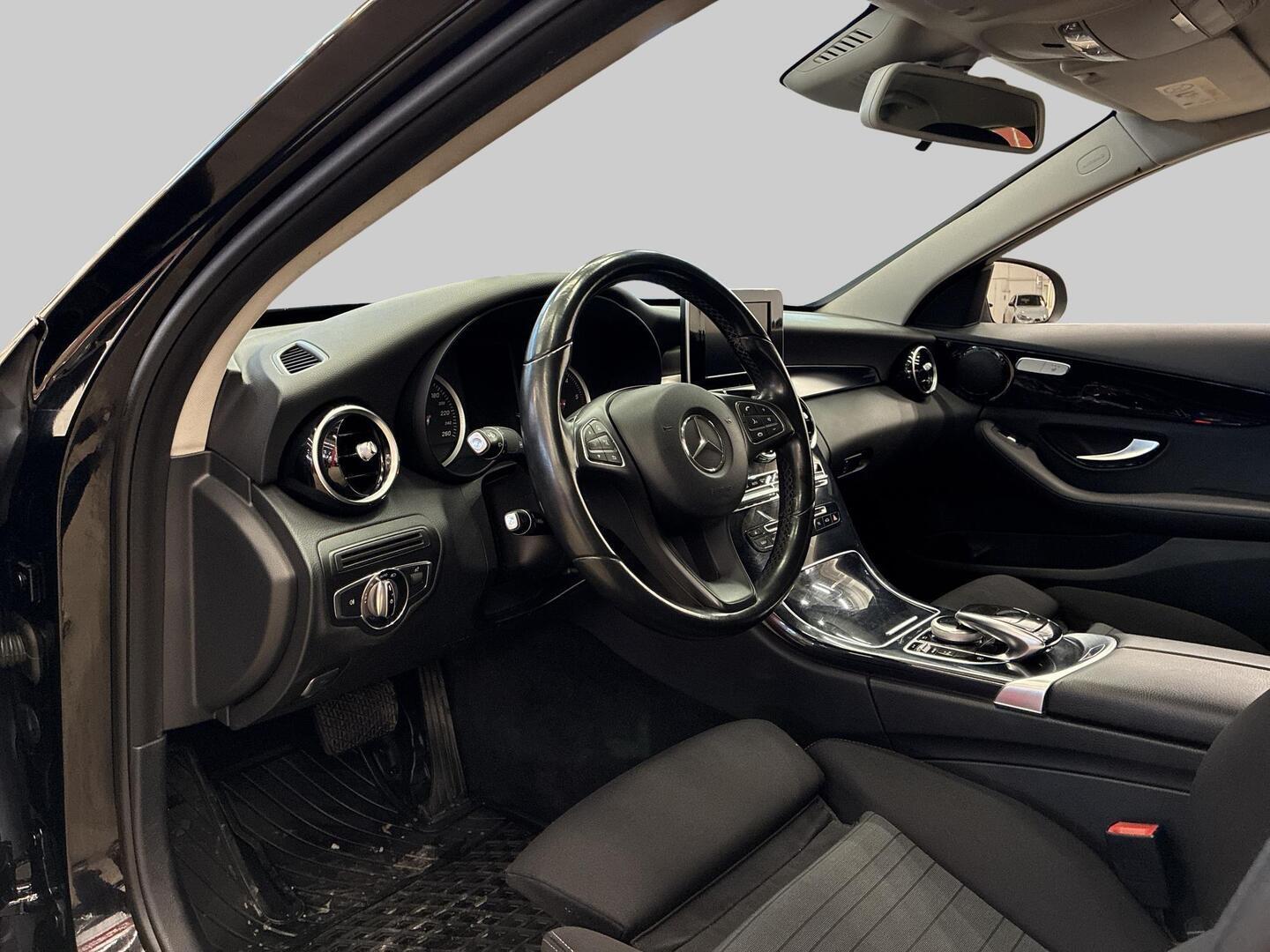 MERCEDES-BENZ C 2015