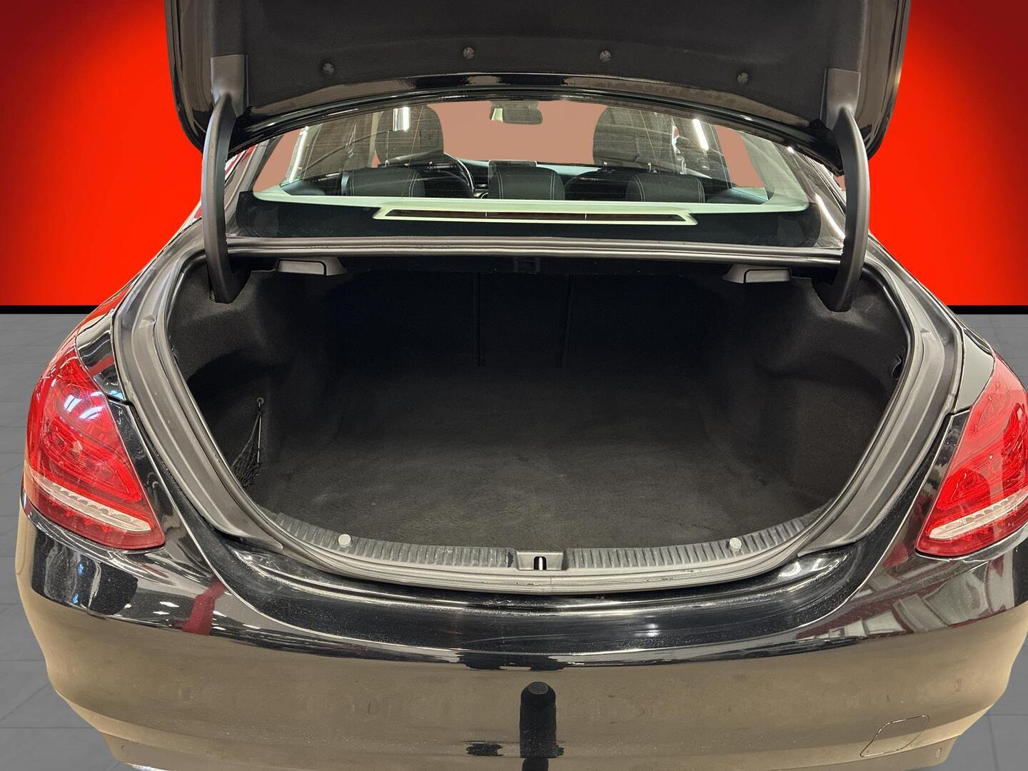 MERCEDES-BENZ C 2015