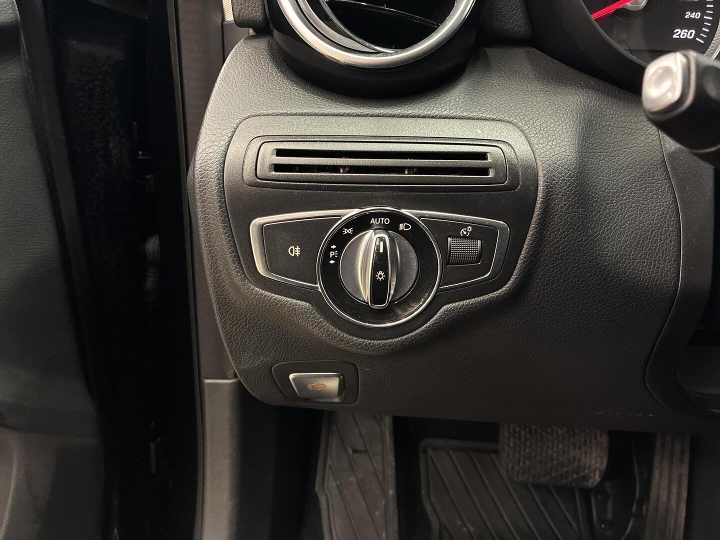 MERCEDES-BENZ C 2015