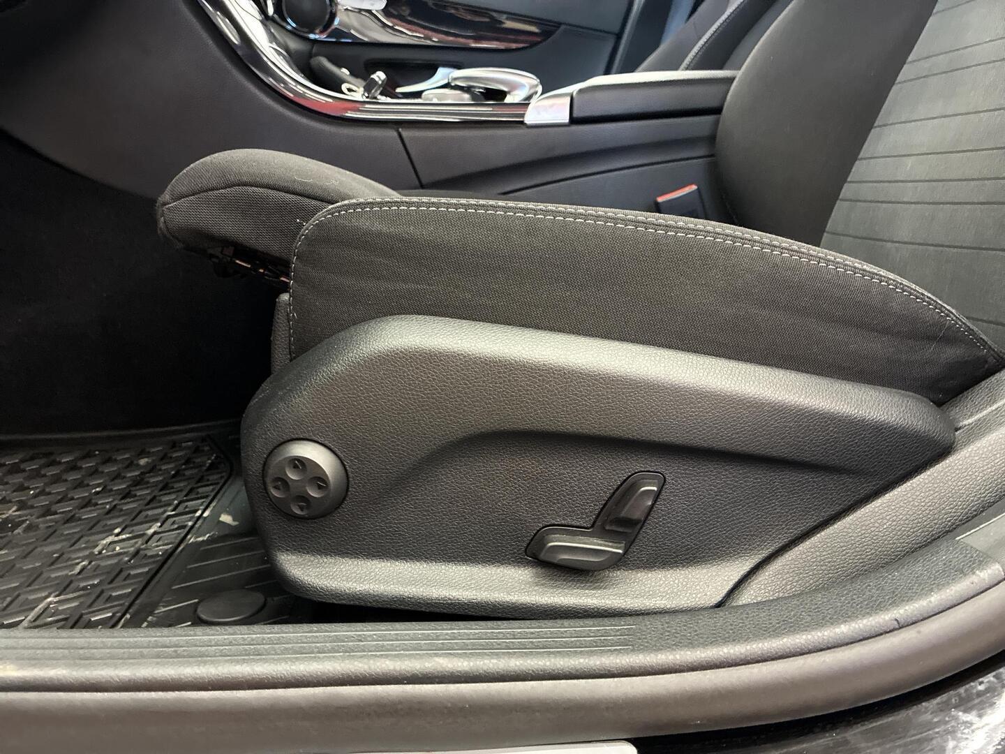 MERCEDES-BENZ C 2015