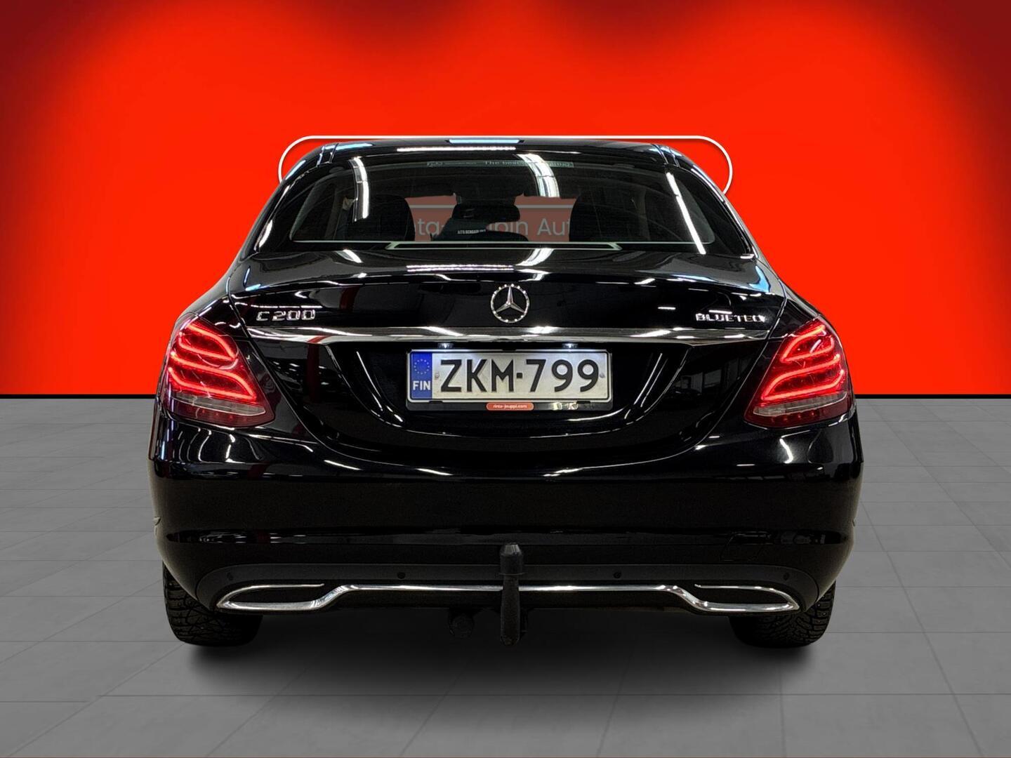 MERCEDES-BENZ C 2015