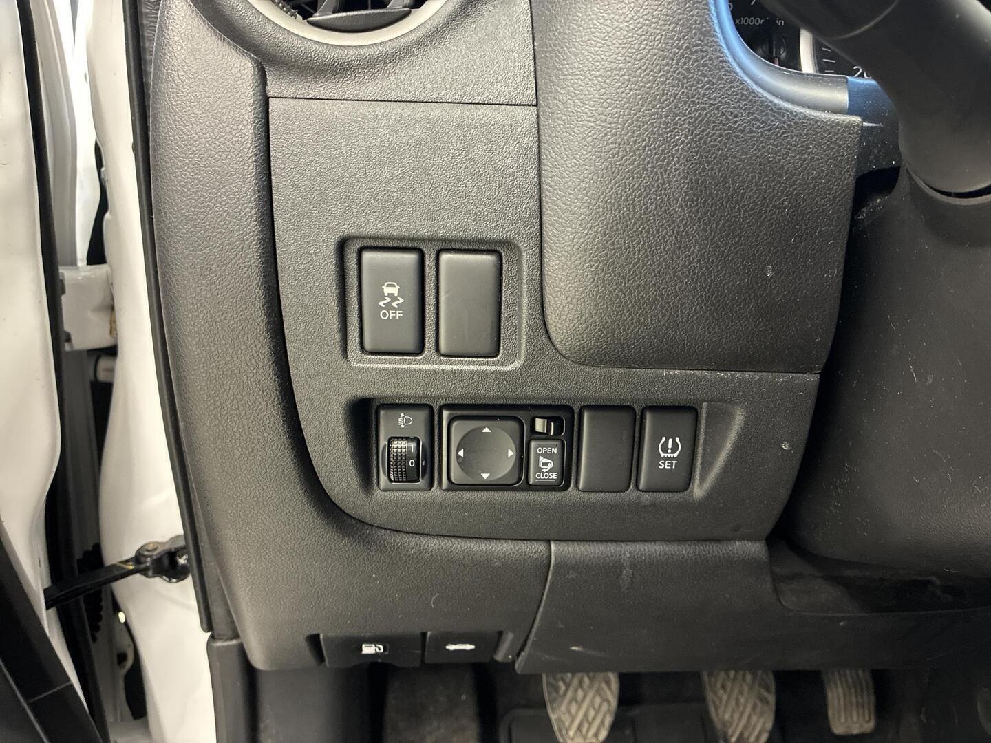 NISSAN Micra 2015