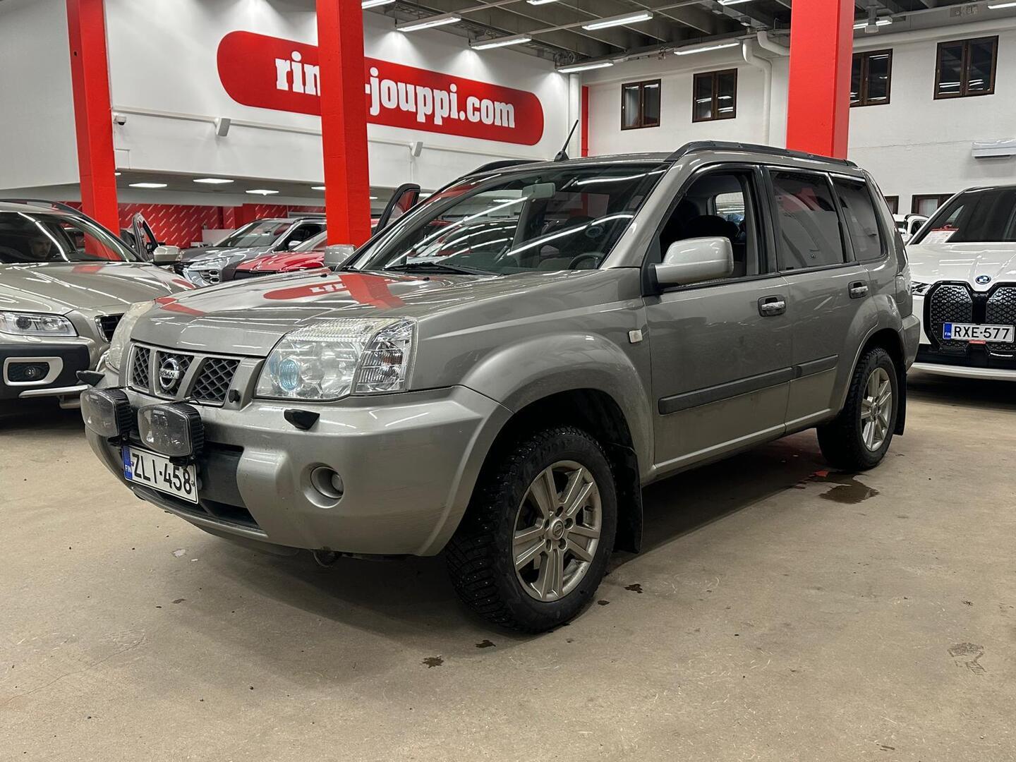 NISSAN X-TRAIL 2005