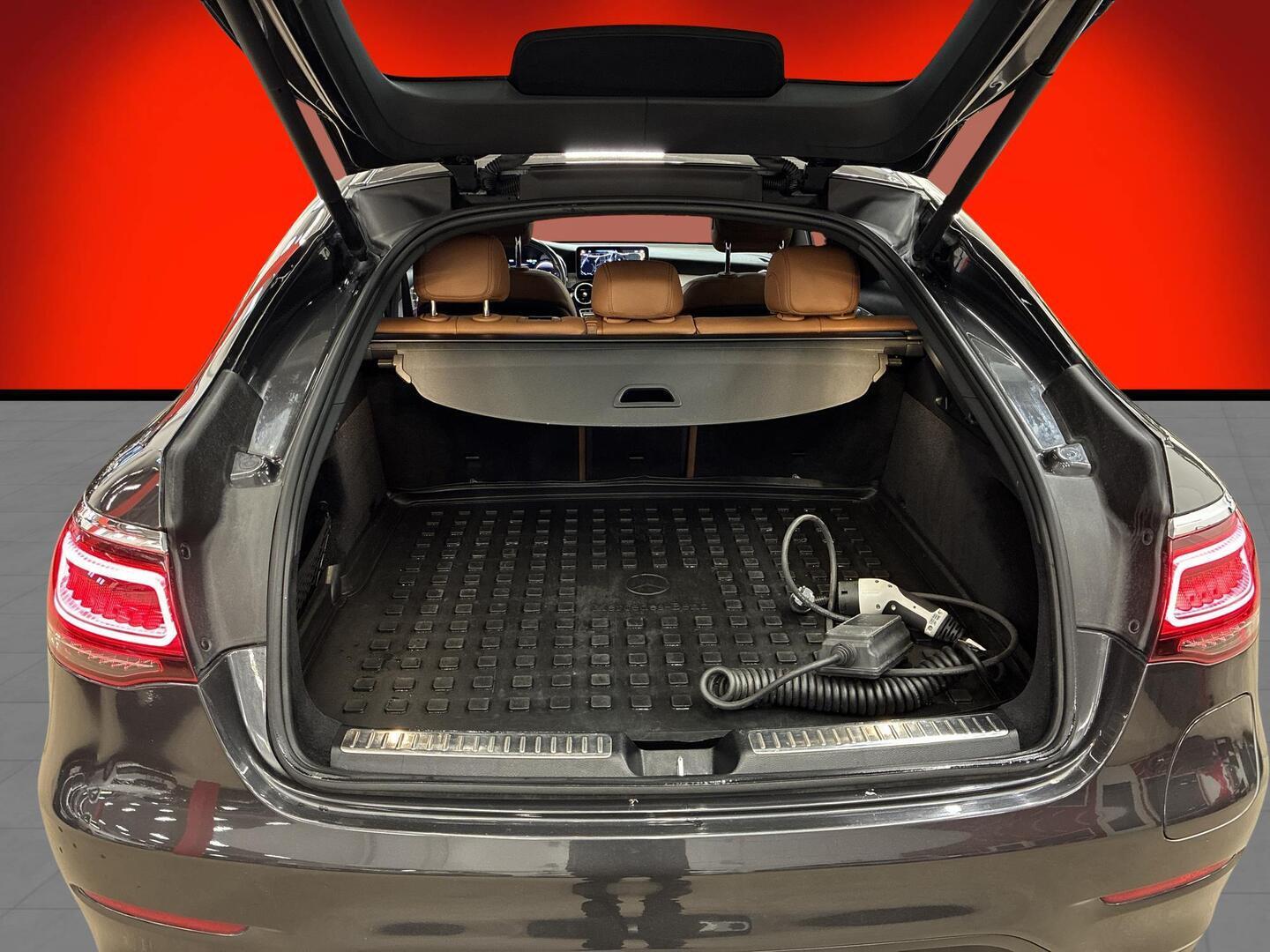 MERCEDES-BENZ GLC 2020