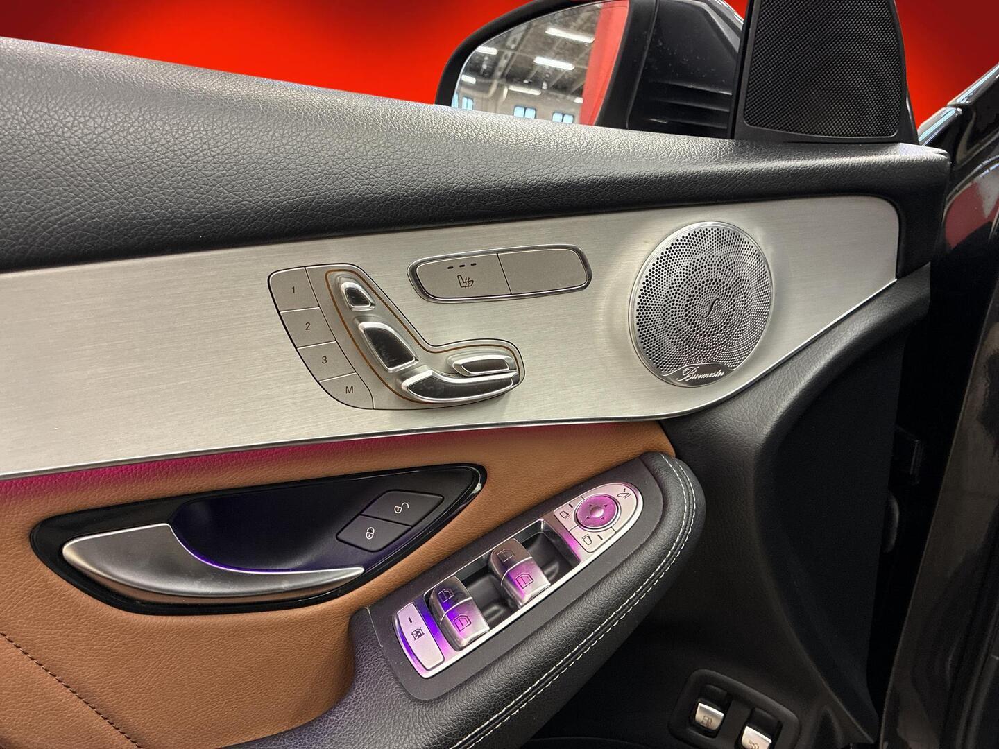 MERCEDES-BENZ GLC 2020