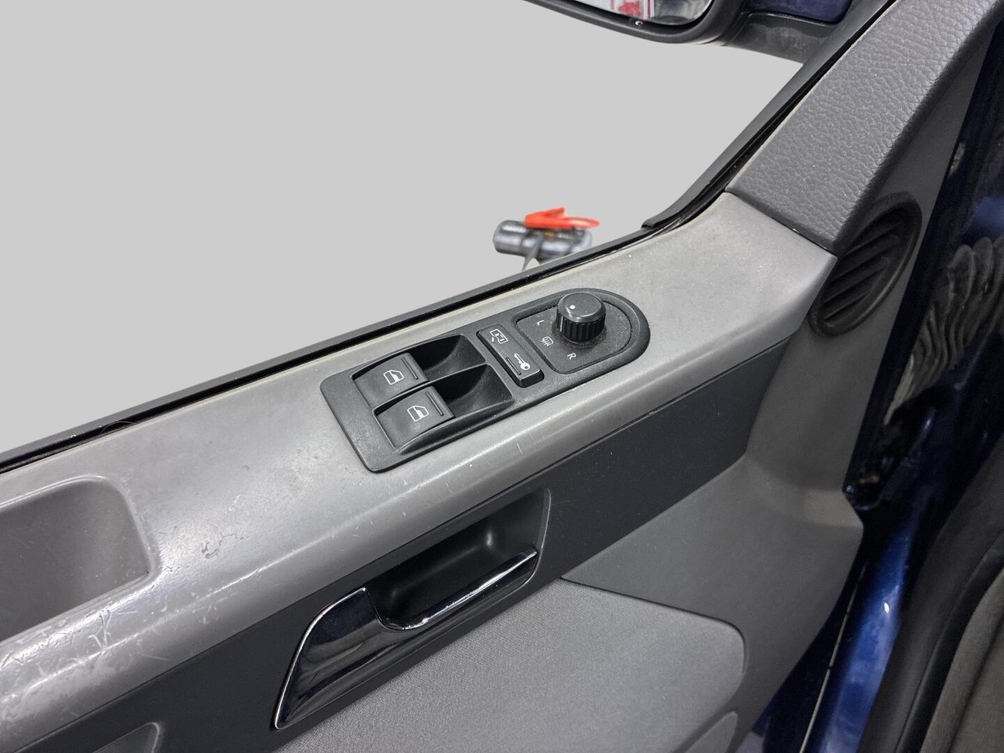 VOLKSWAGEN Multivan 2007