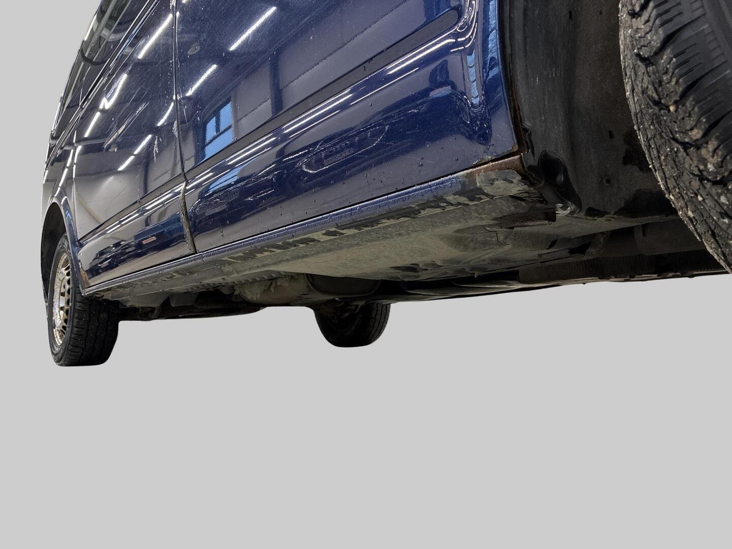 VOLKSWAGEN Multivan 2007