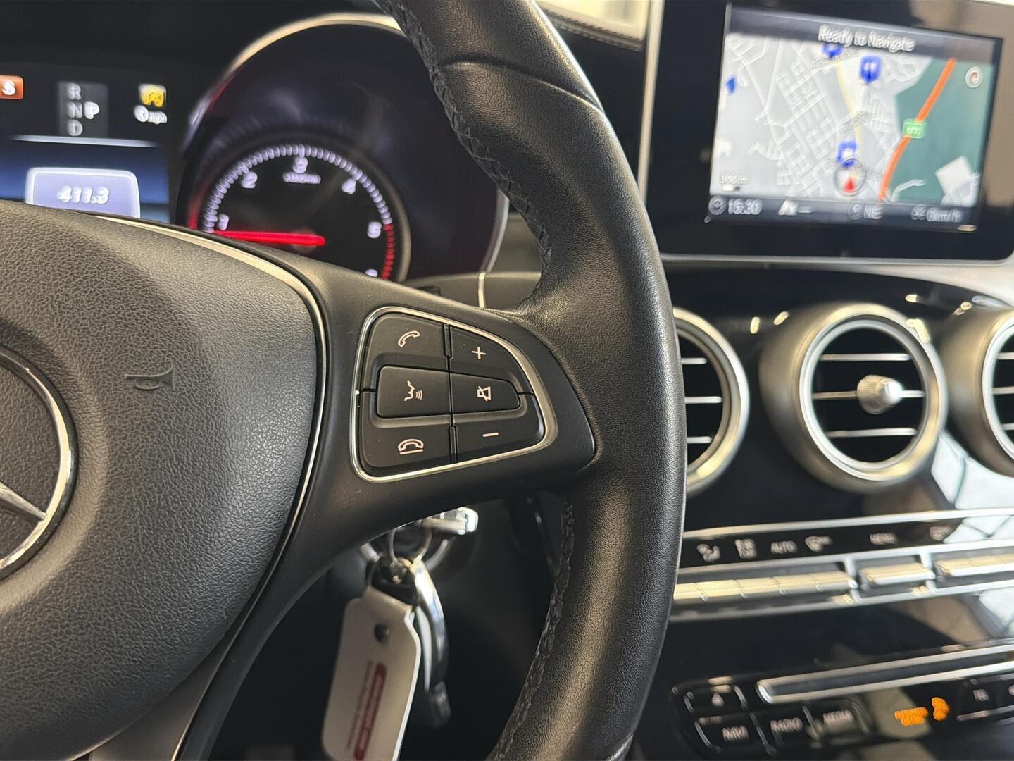 MERCEDES-BENZ GLC 2016