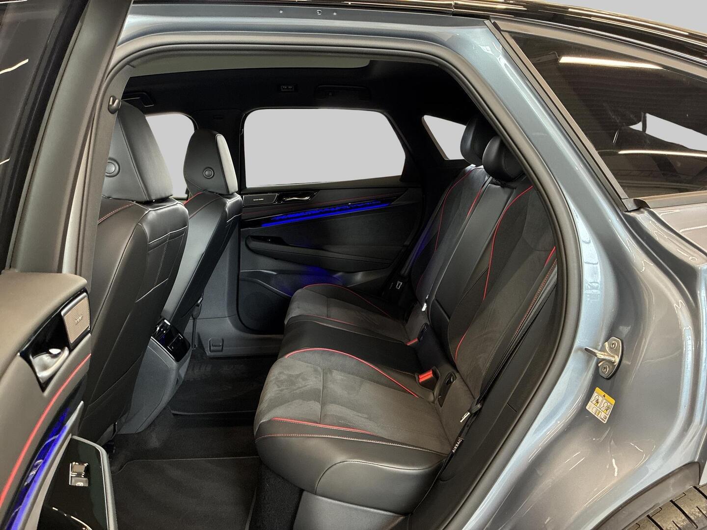 VOLKSWAGEN ID.7 2025