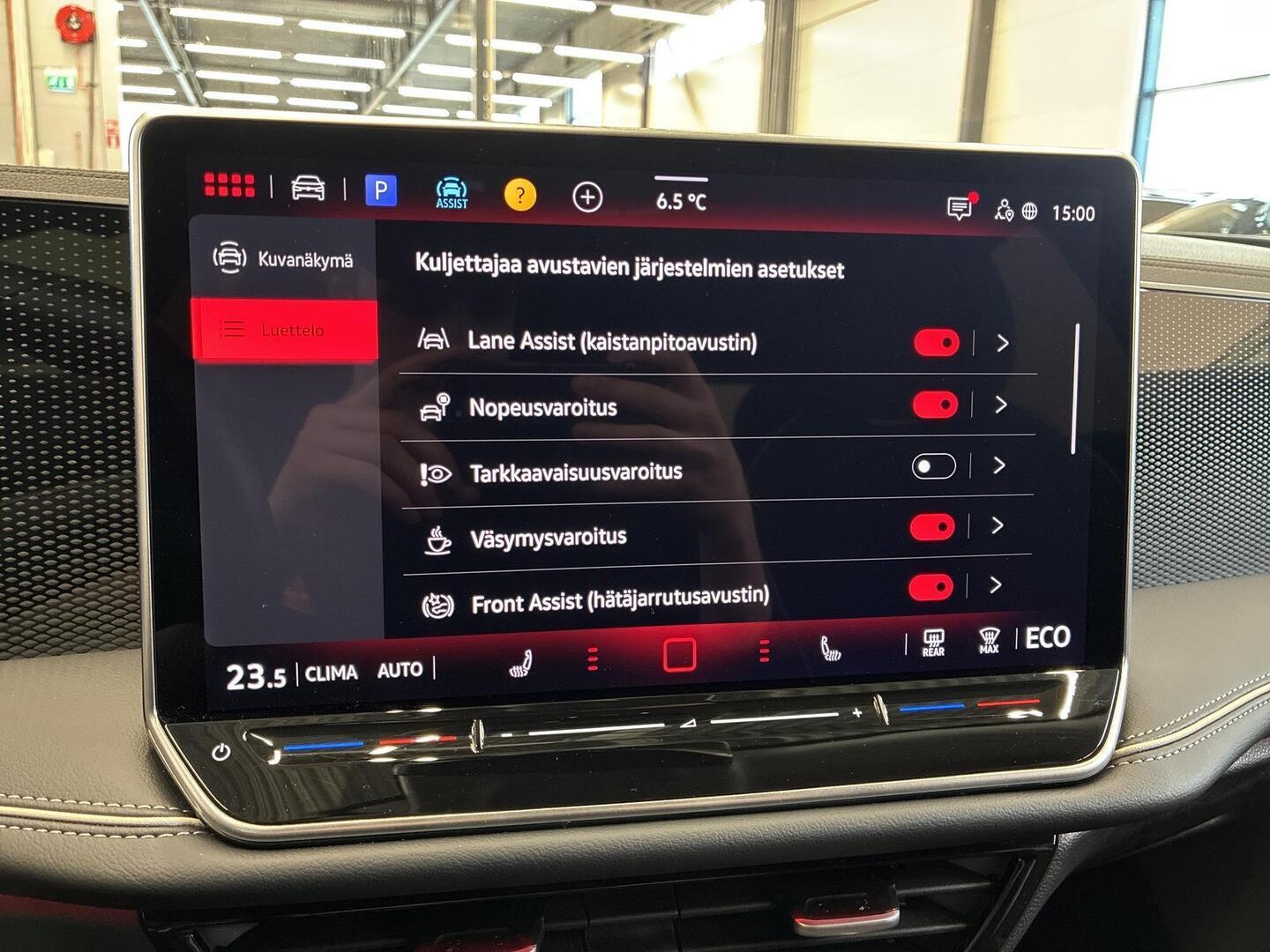 VOLKSWAGEN PASSAT 2025