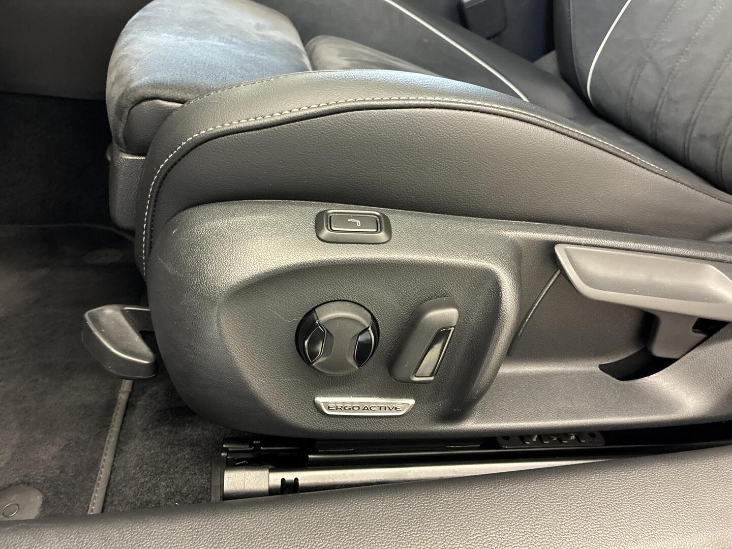 VOLKSWAGEN PASSAT 2025