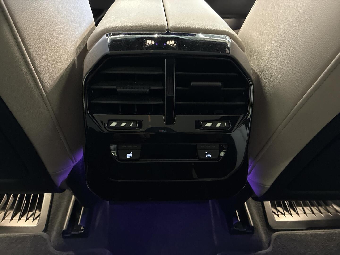 BMW IX 2023