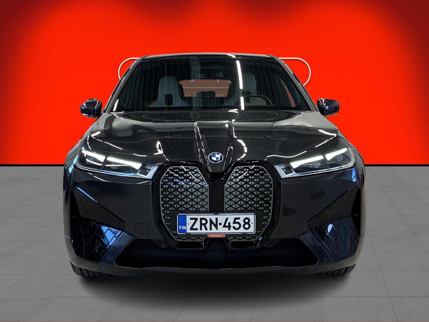 BMW IX 2023