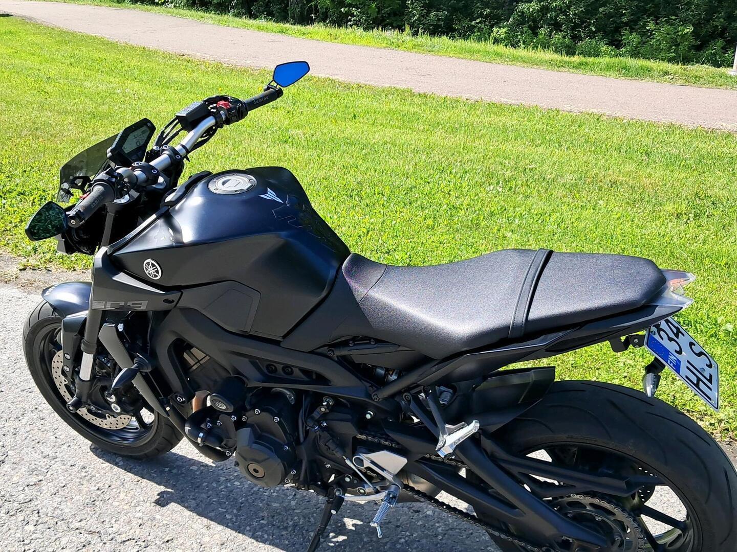 YAMAHA MT-09 2020