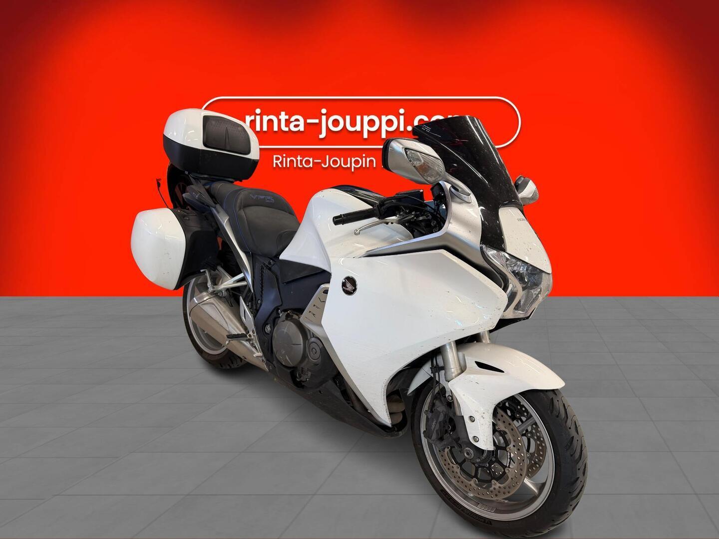HONDA VFR 2010