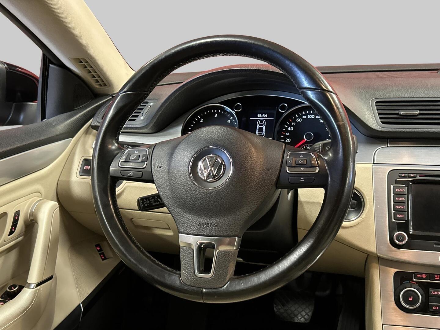 VOLKSWAGEN Passat CC 2009