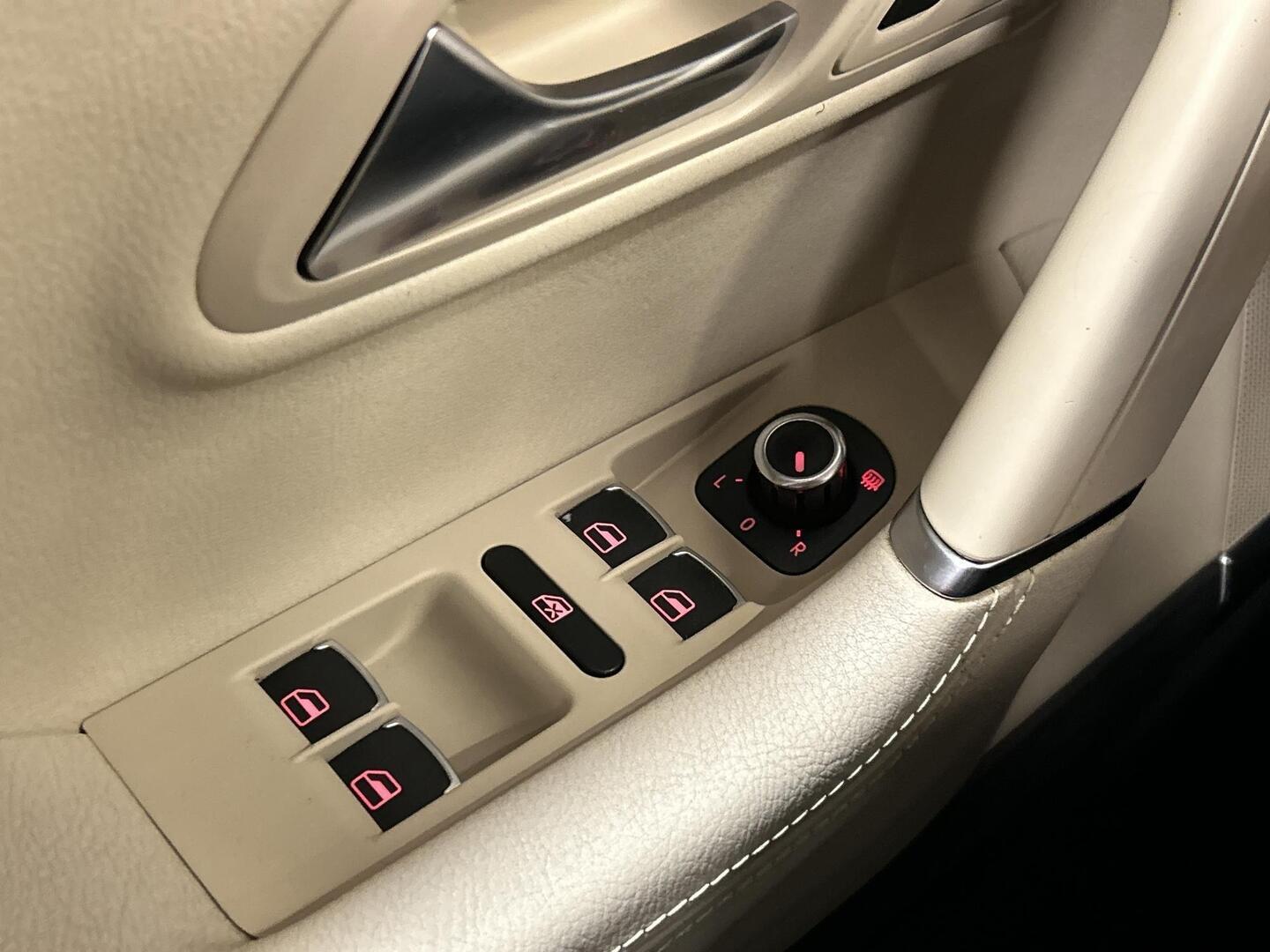 VOLKSWAGEN Passat CC 2009