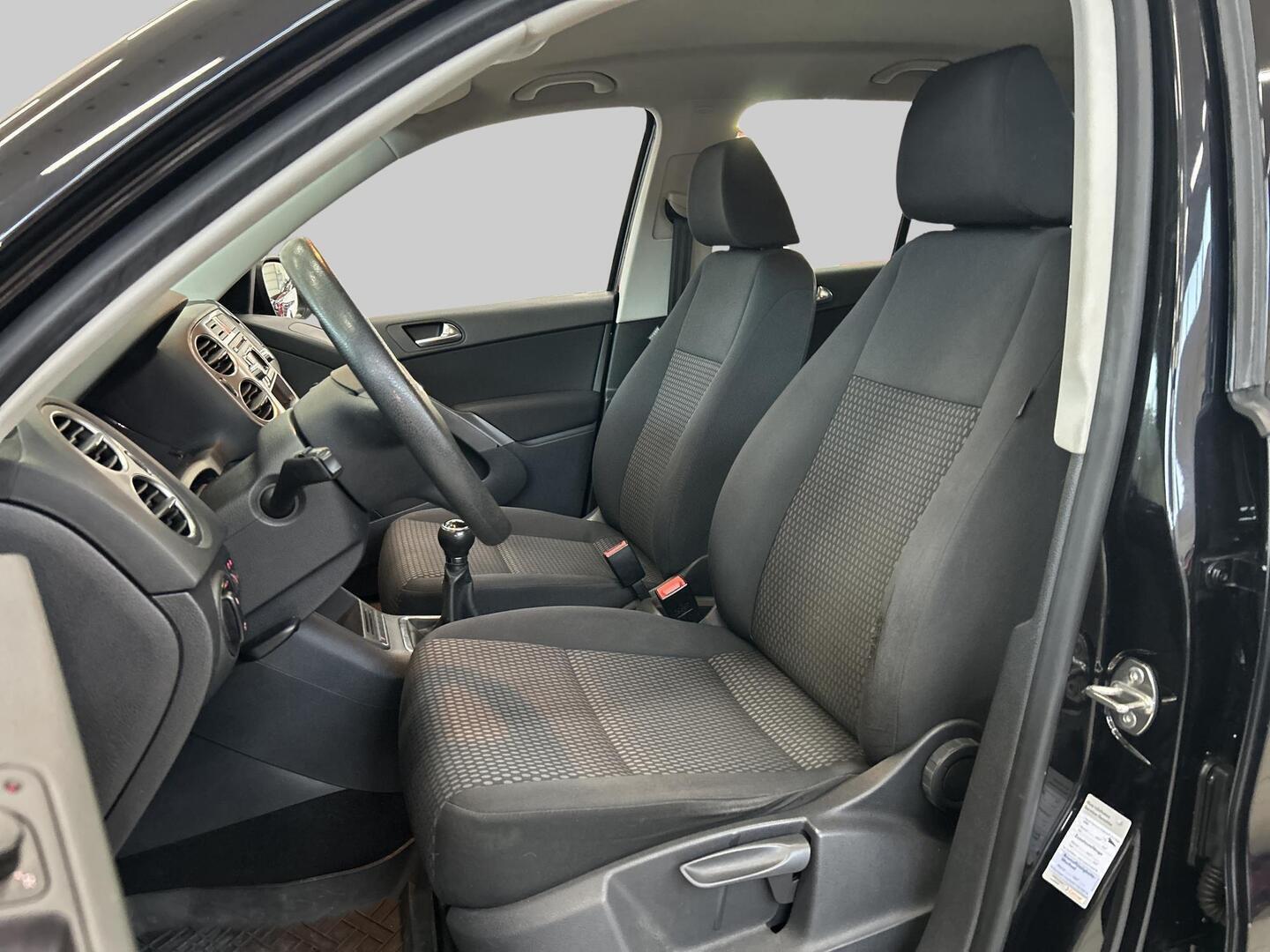 VOLKSWAGEN Tiguan 2009