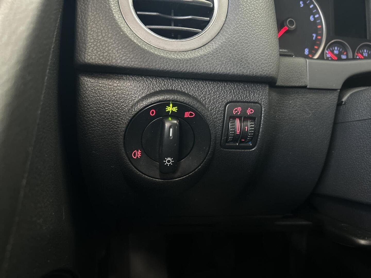 VOLKSWAGEN Tiguan 2009