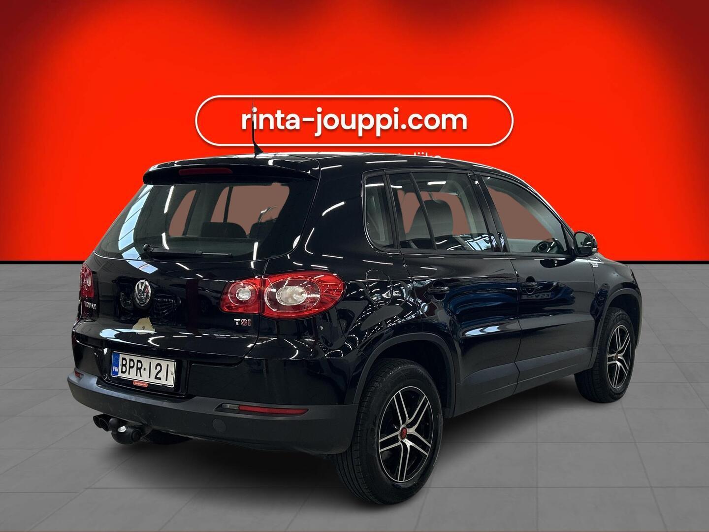 VOLKSWAGEN Tiguan 2009