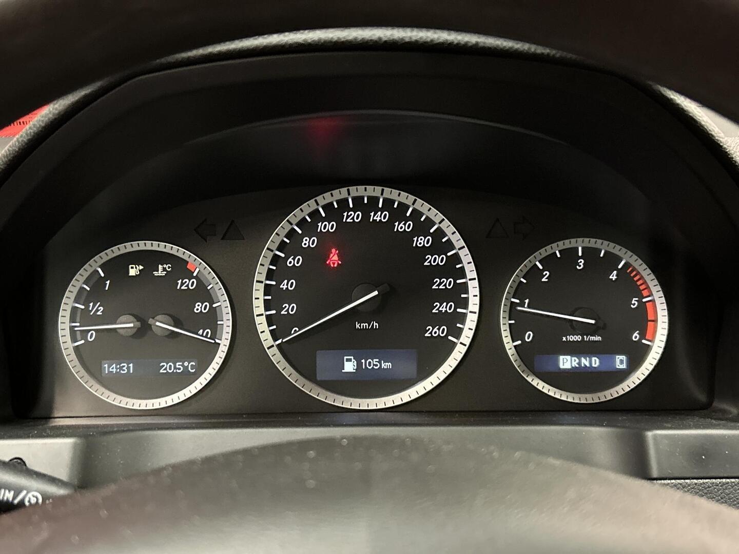 MERCEDES-BENZ C 2010