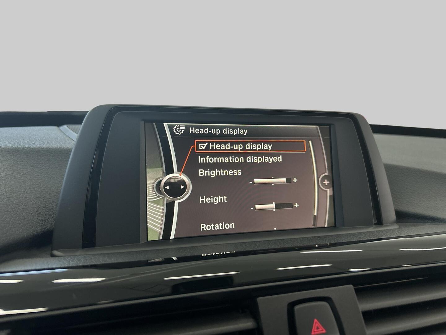 BMW 320 Gran Turismo 2013