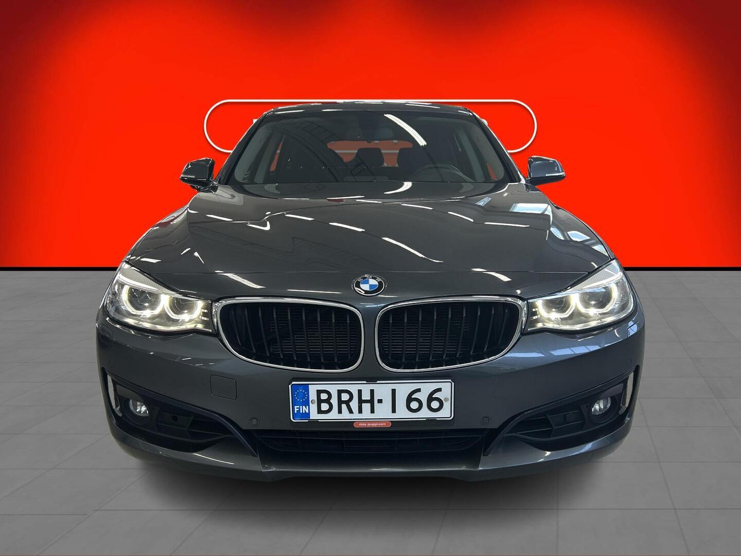 BMW 320 Gran Turismo 2013