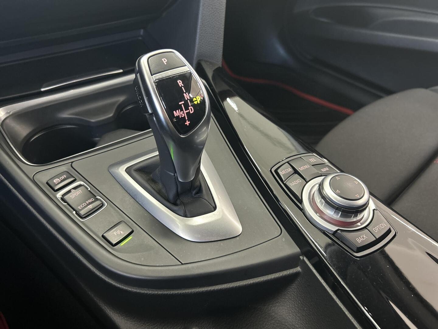 BMW 320 Gran Turismo 2013