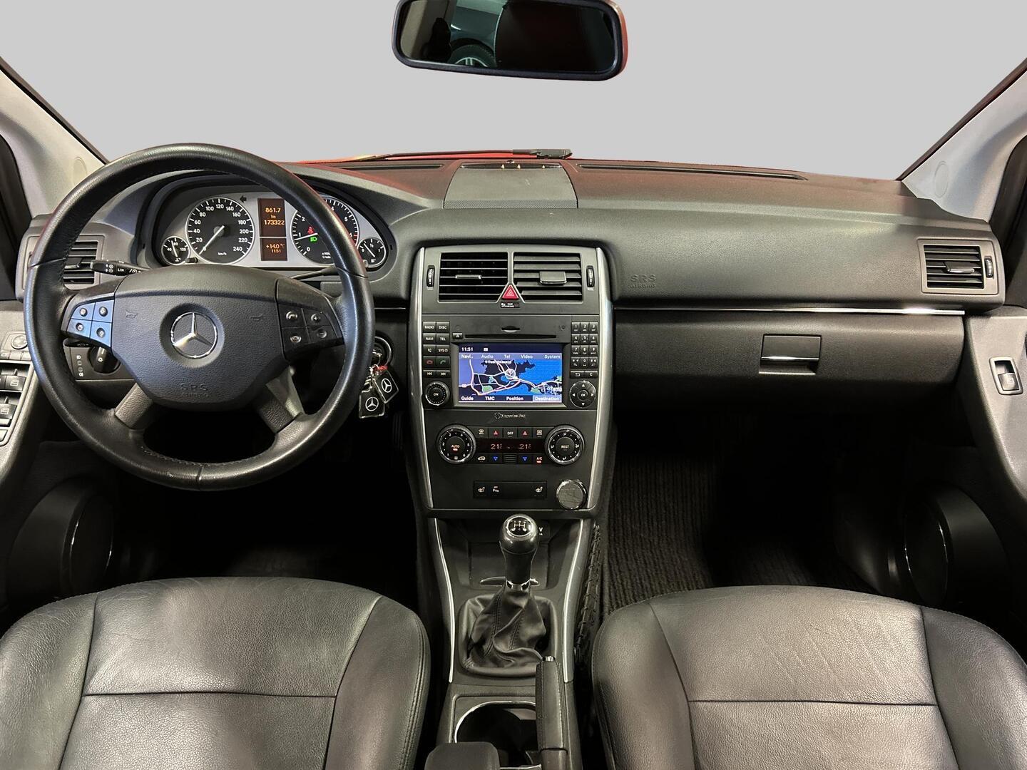 MERCEDES-BENZ B 2008