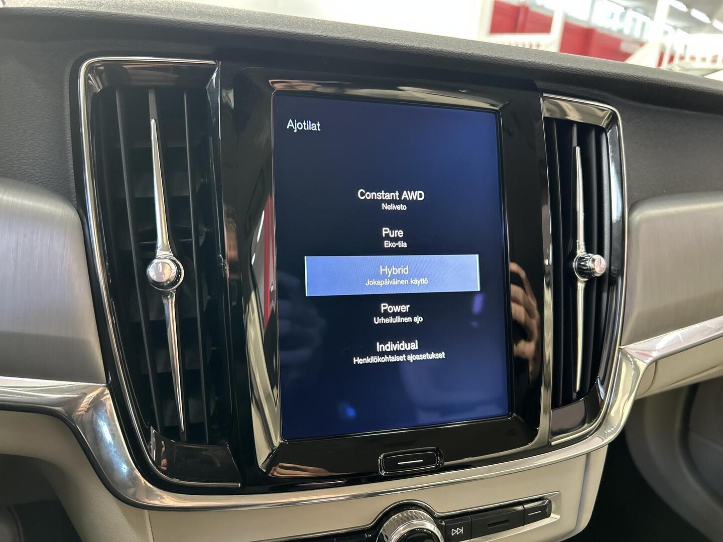 VOLVO V90 2017