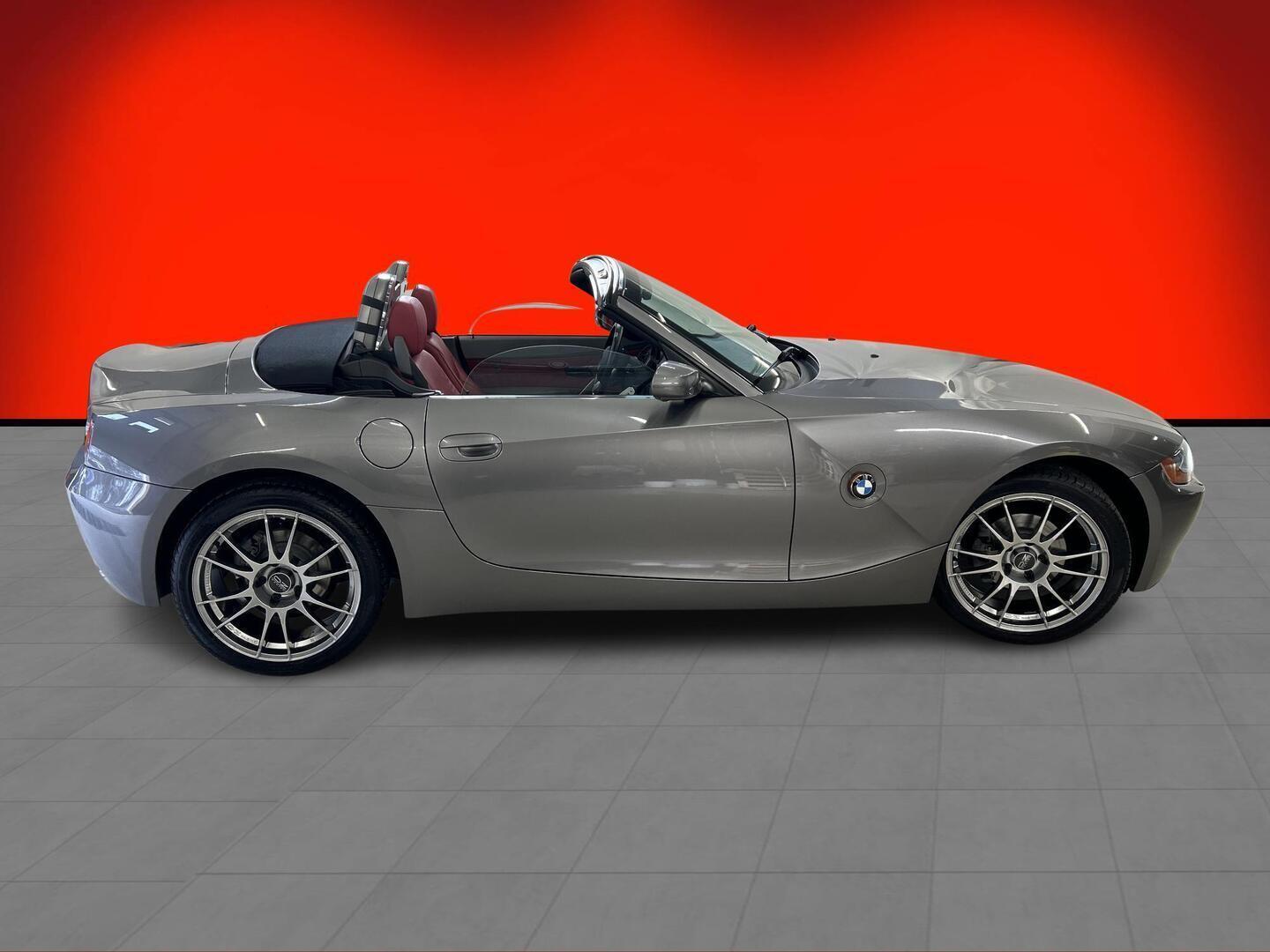 BMW Z4 2003