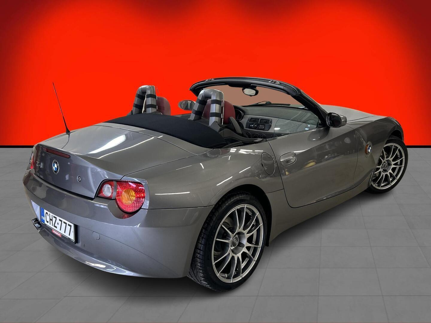 BMW Z4 2003