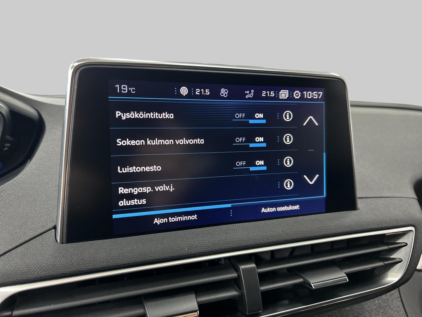 PEUGEOT 3008 2019