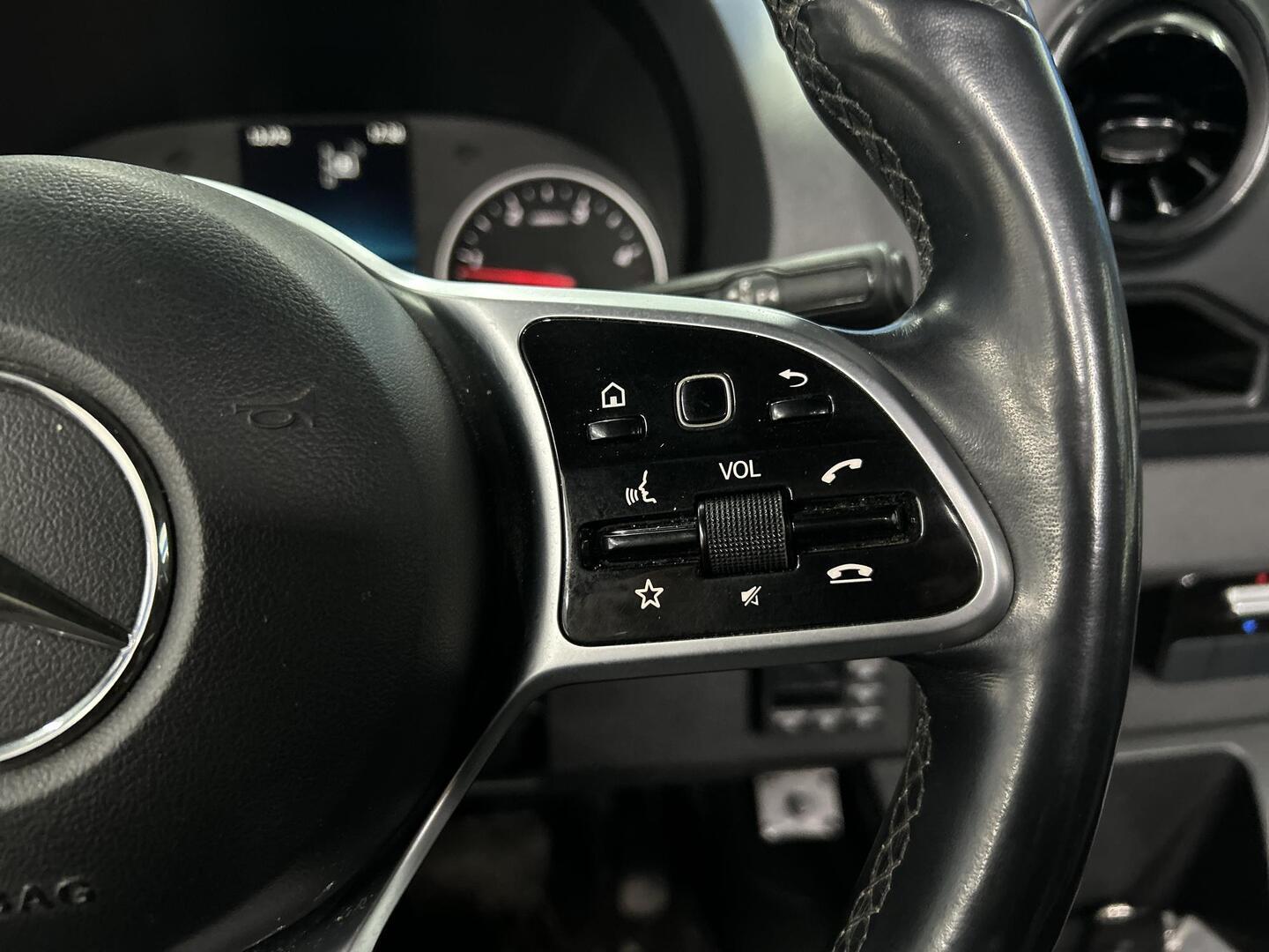 MERCEDES-BENZ Sprinter 2019