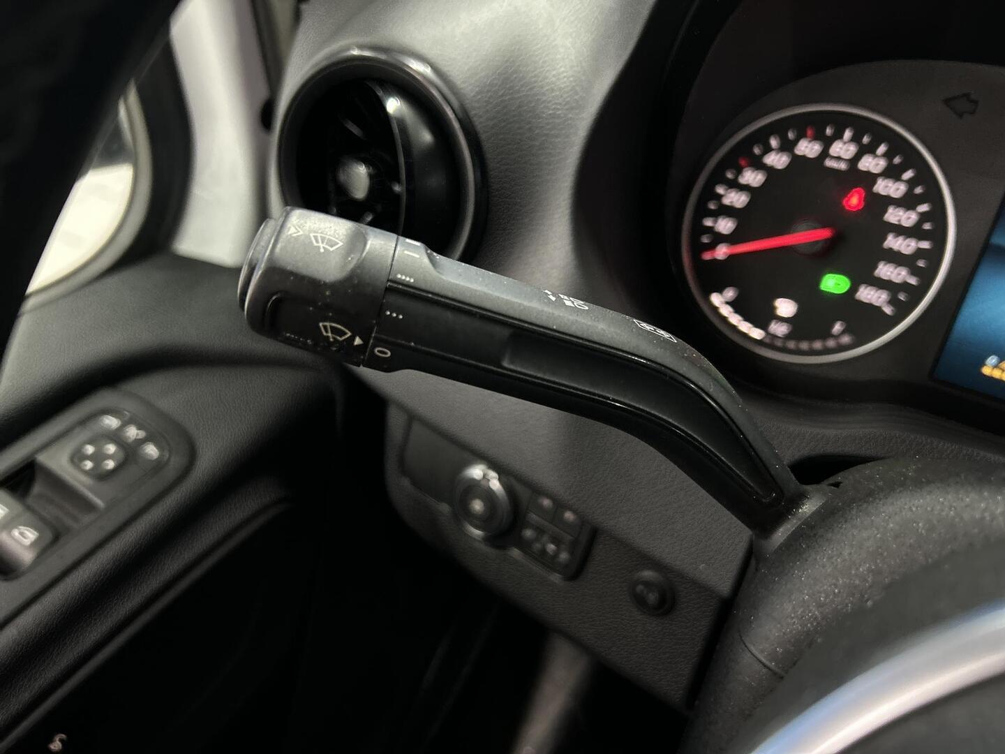 MERCEDES-BENZ Sprinter 2019