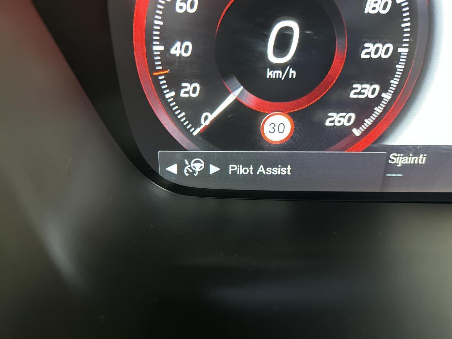 VOLVO V90 Cross Country 2018