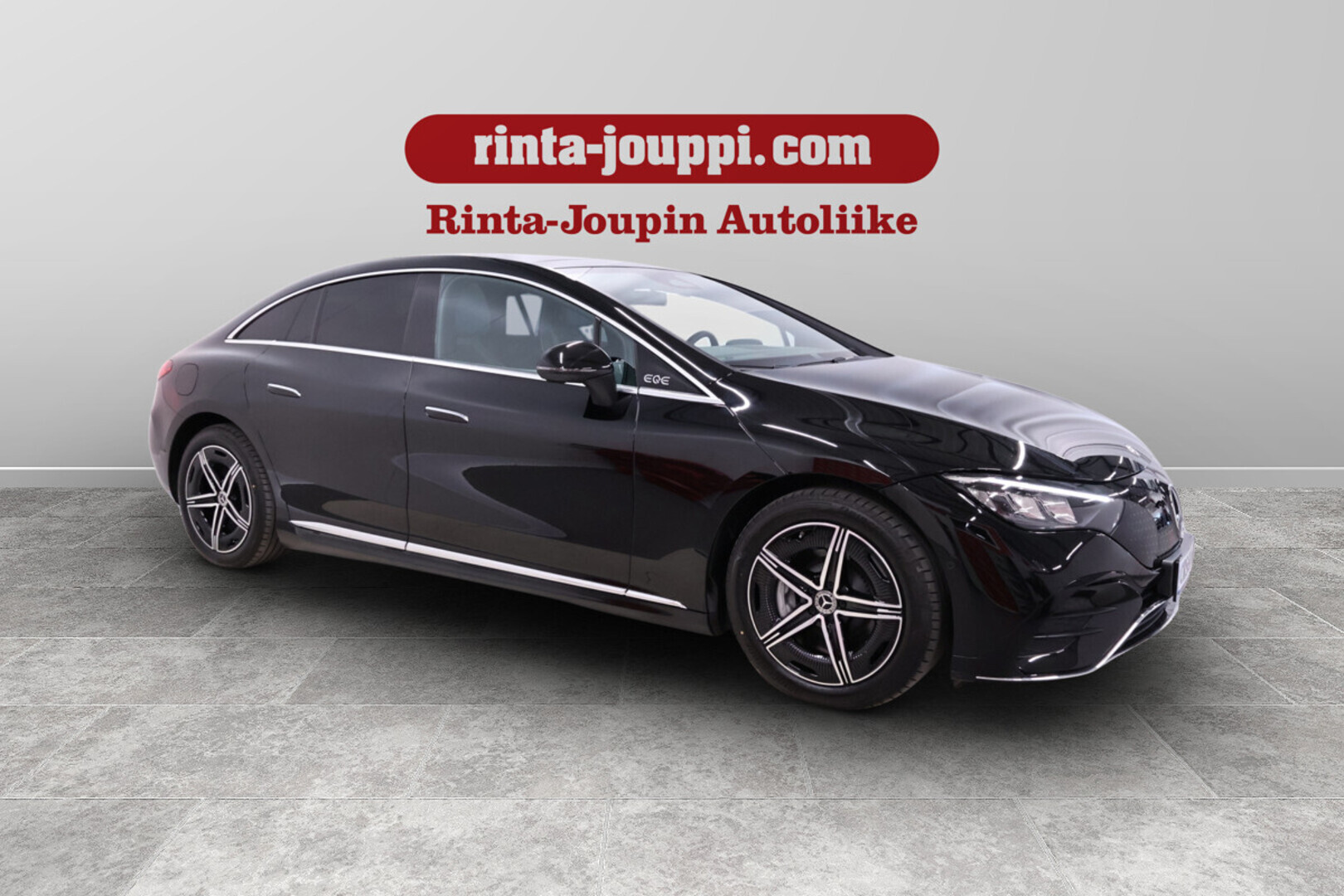 MERCEDES-BENZ EQE 2023