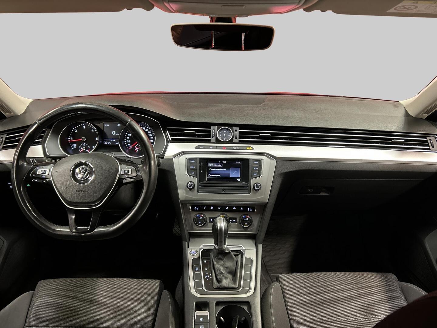 VOLKSWAGEN Passat 2015