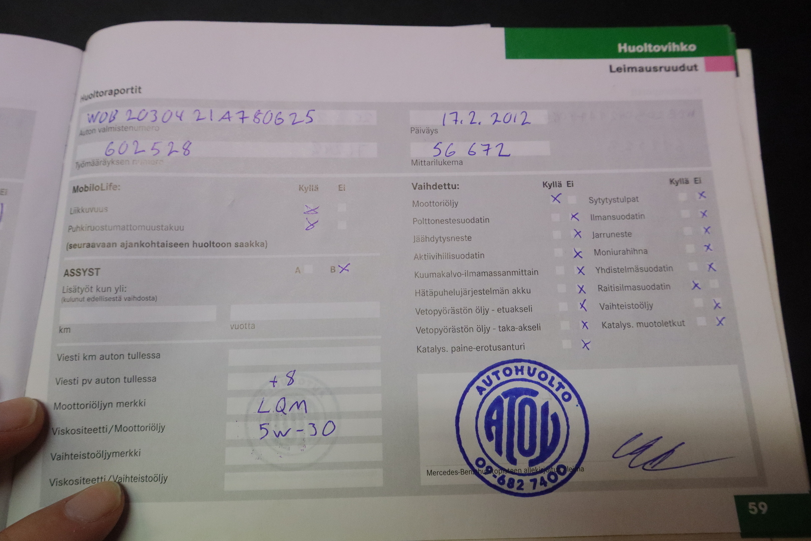 MERCEDES-BENZ C 2005