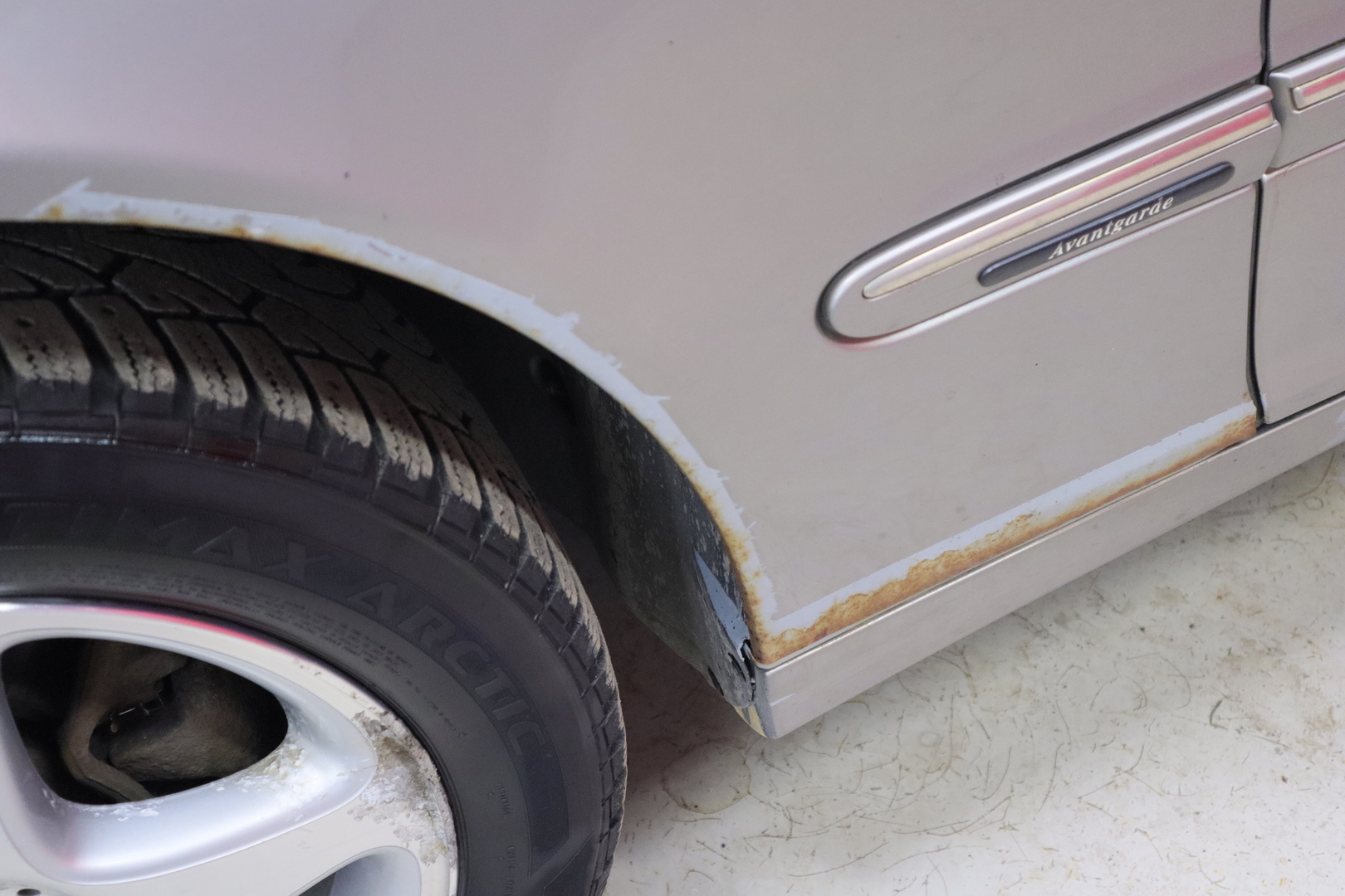 MERCEDES-BENZ C 2005