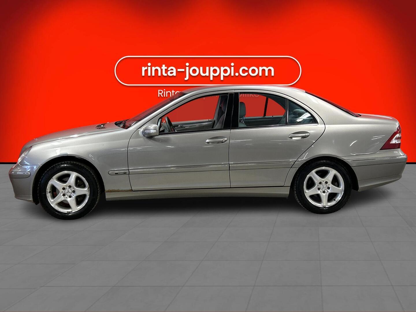 MERCEDES-BENZ C 2005