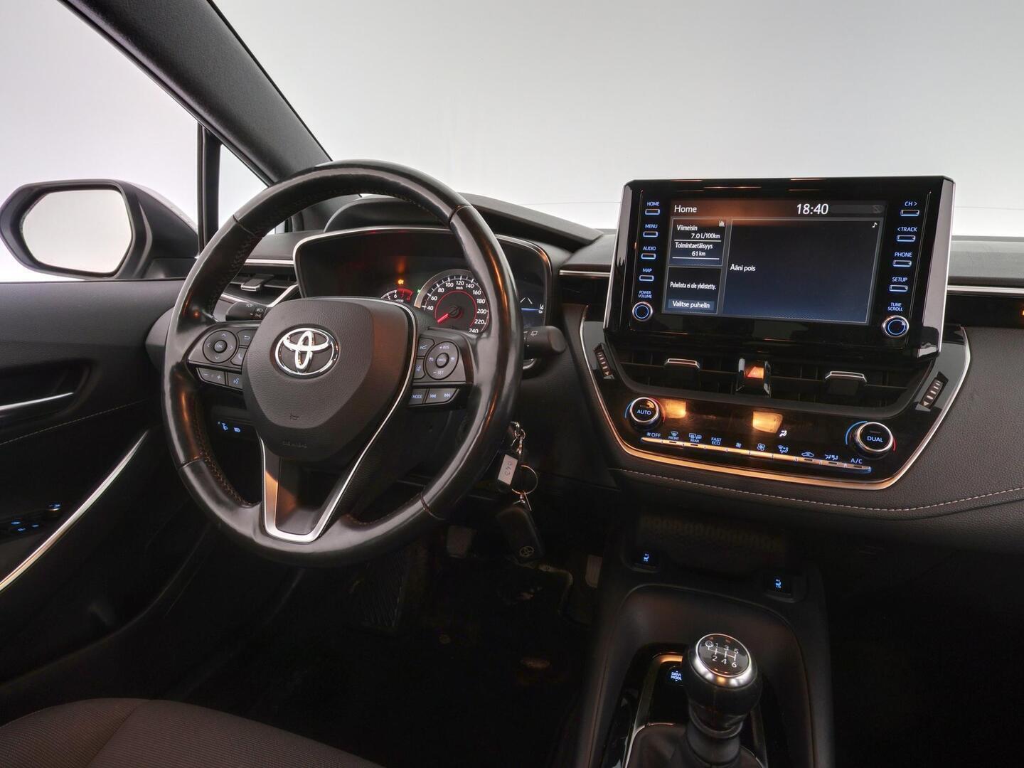 TOYOTA COROLLA 2019