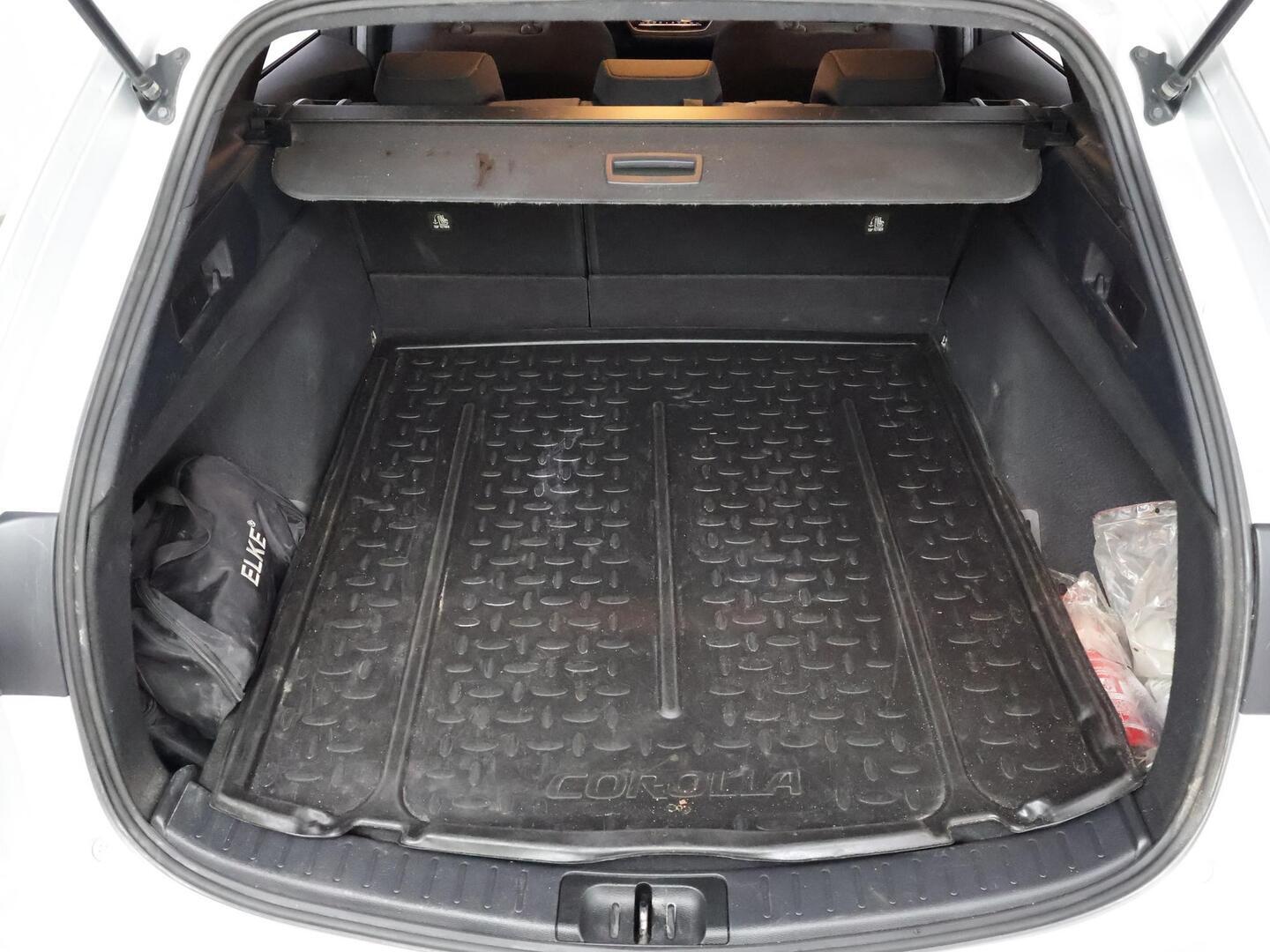 TOYOTA COROLLA 2019