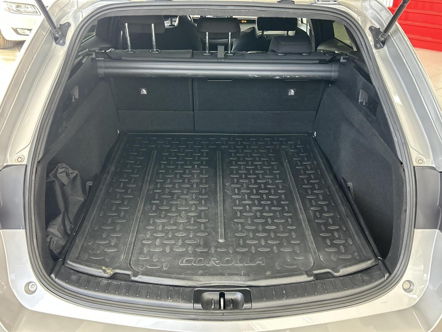 TOYOTA COROLLA 2019